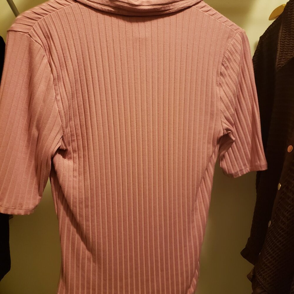 Ralph Lauren - Rib-Knit Elbow-Sleeve Polo Tee - Pink Size M - Picture 2 of 2